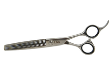 Load image into Gallery viewer, The GrandThin 33T Scissor